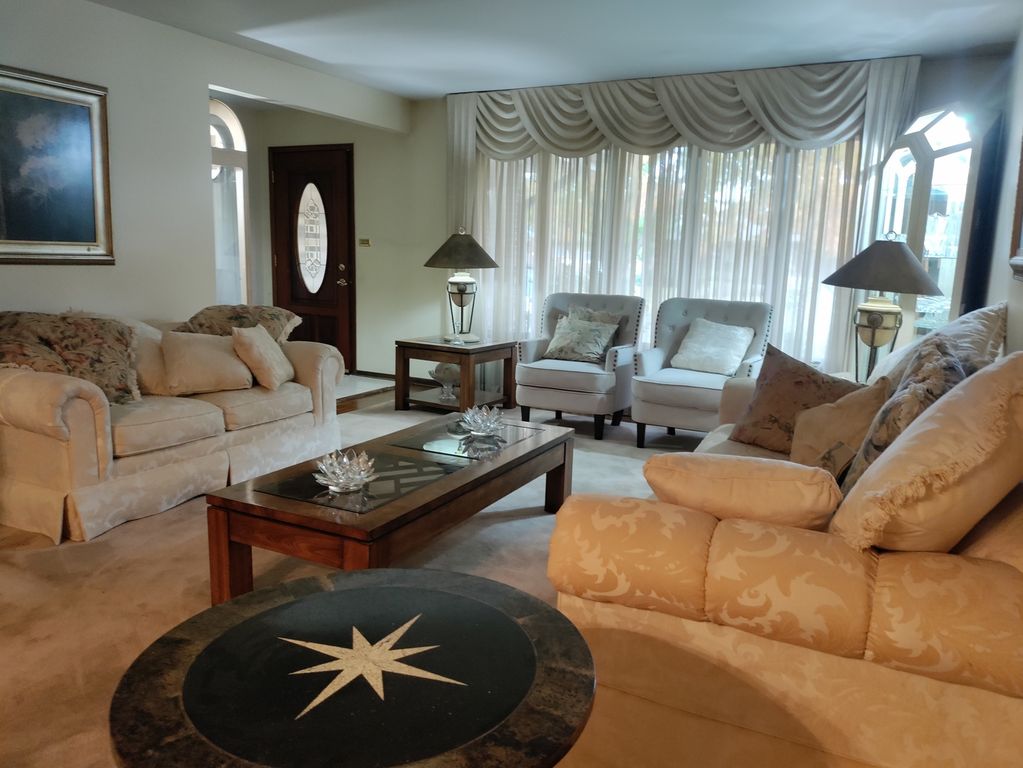 7801 Surrey Drive, Darien, IL 60561 — exterior