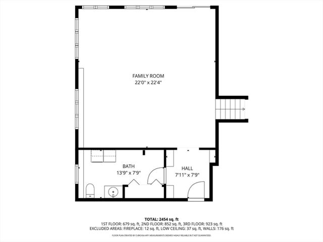 32 Howe Rd, Cohasset, MA 02025