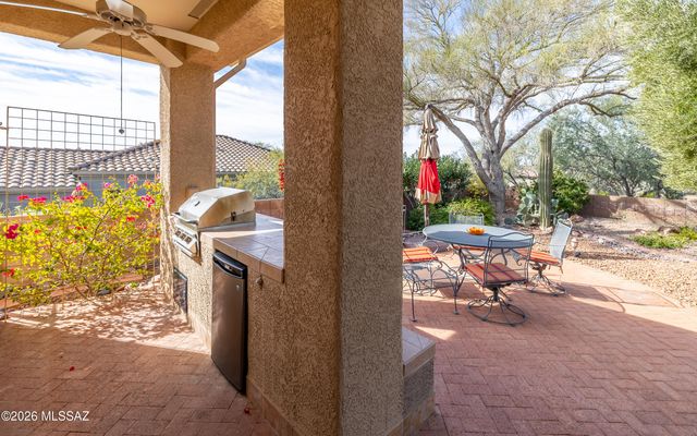 13197 N Silver Cholla Place, Marana, AZ 85658