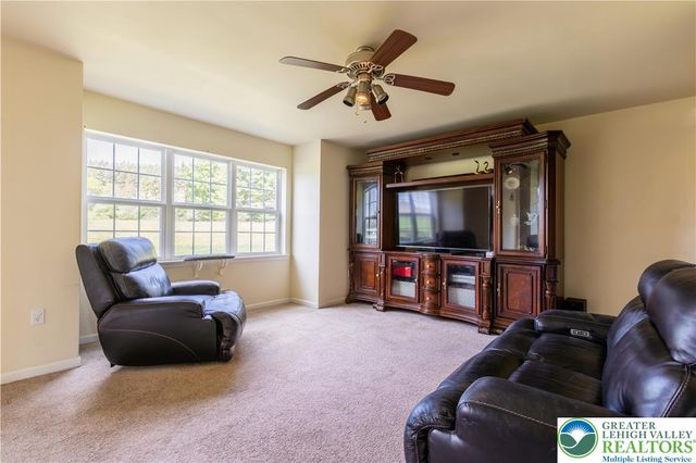 707 Gilbert Road, Chestnuthill Twp, PA 18331