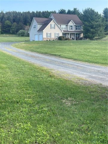 707 Gilbert Road, Chestnuthill Twp, PA 18331