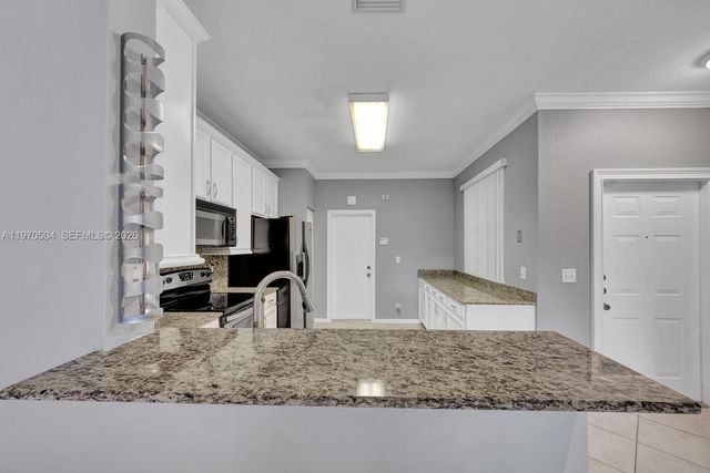 2590 Cordoba Bnd 2590, Weston, FL 33327