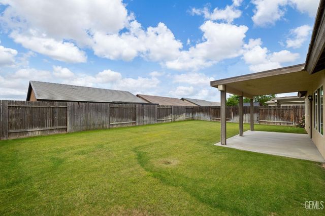 13507 Ashton Wood Court, Bakersfield, CA 93314