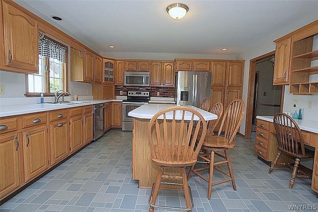 1152 Moll Street, North Tonawanda, NY 14120