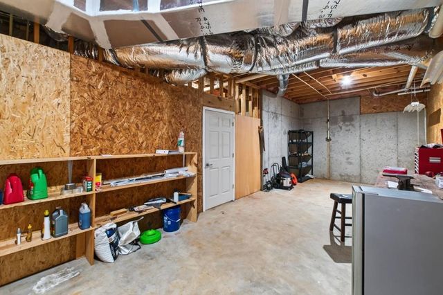 5926 Hogans Way, Douglasville, GA 30135