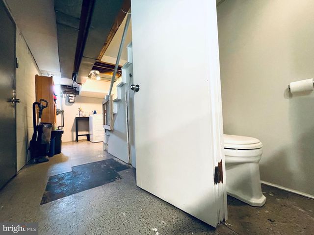 12564 BISCAYNE DR, Philadelphia, PA 19154