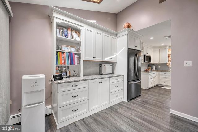 2028 N ROCKHILL RD, Sellersville, PA 18960