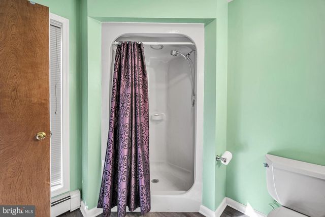 2028 N ROCKHILL RD, Sellersville, PA 18960