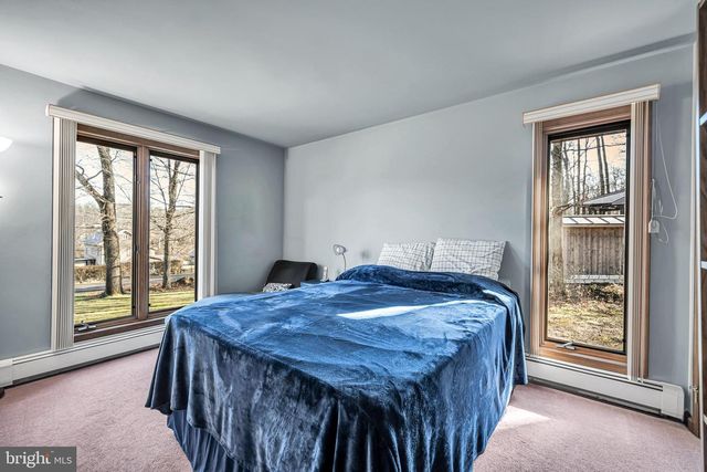 2028 N ROCKHILL RD, Sellersville, PA 18960