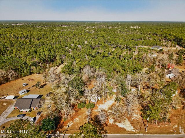 13401 Larue Road, Vancleave, MS 39565