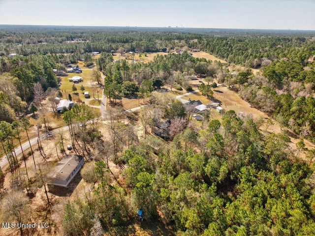 13401 Larue Road, Vancleave, MS 39565
