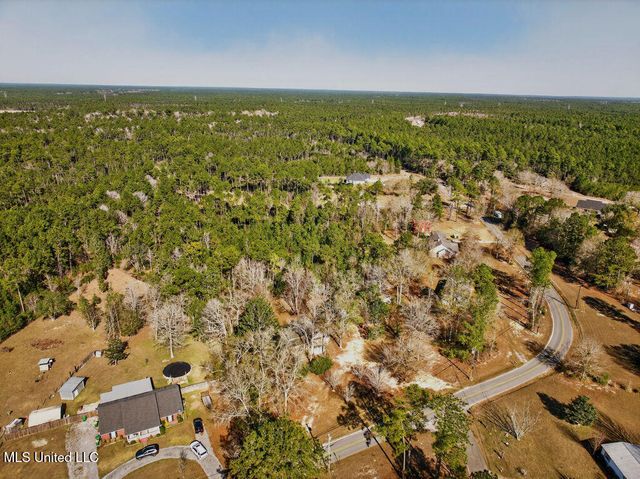 13401 Larue Road, Vancleave, MS 39565