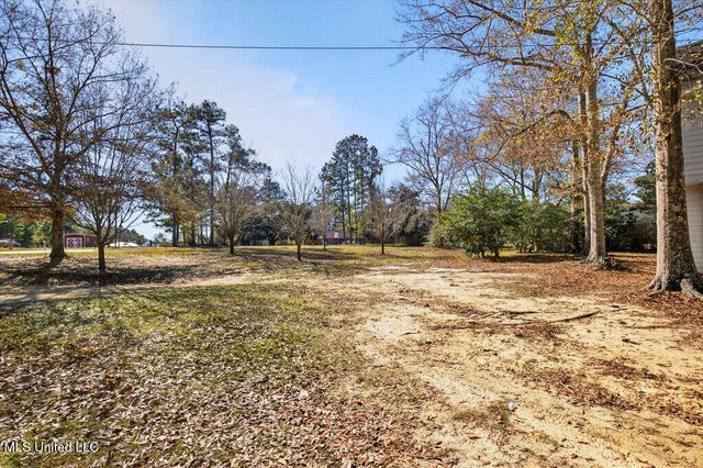 13401 Larue Road, Vancleave, MS 39565