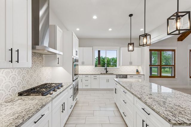 310 County Road 217, Collinsville, TX 76233