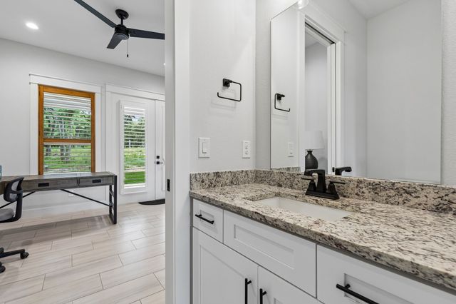 310 County Road 217, Collinsville, TX 76233