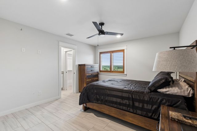 310 County Road 217, Collinsville, TX 76233