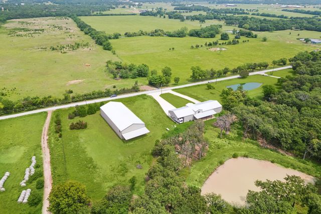 310 County Road 217, Collinsville, TX 76233