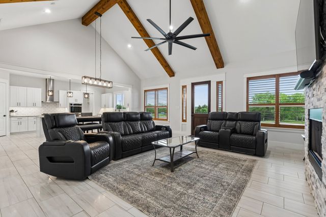 310 County Road 217, Collinsville, TX 76233