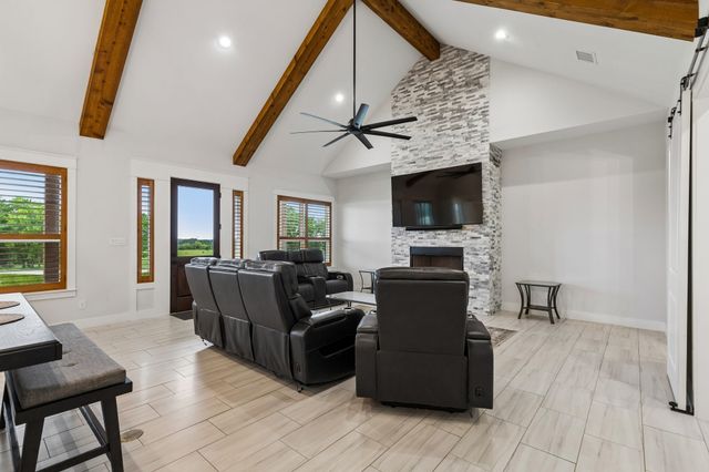 310 County Road 217, Collinsville, TX 76233