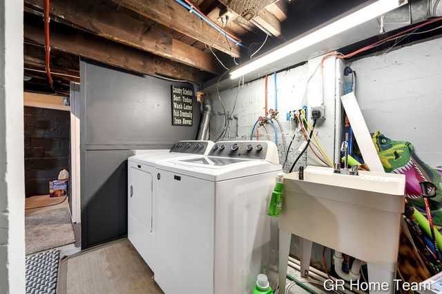 1605 Preston Avenue, Grand Rapids, MI 49504
