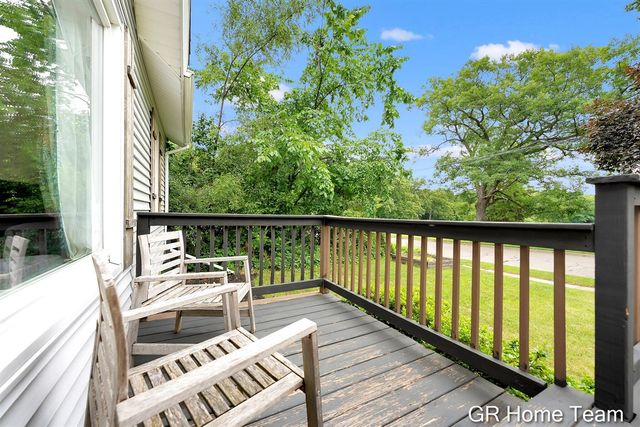 1605 Preston Avenue, Grand Rapids, MI 49504