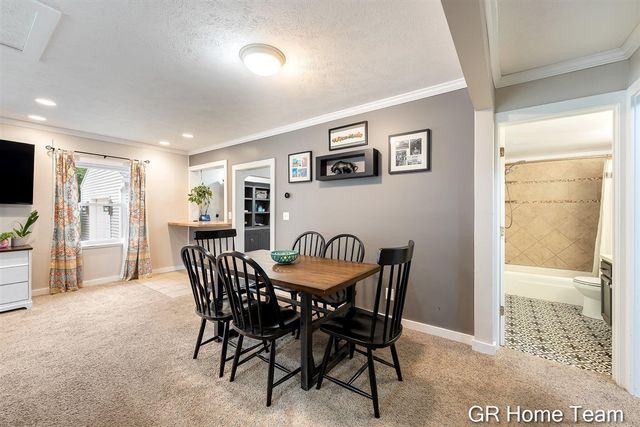 1605 Preston Avenue, Grand Rapids, MI 49504