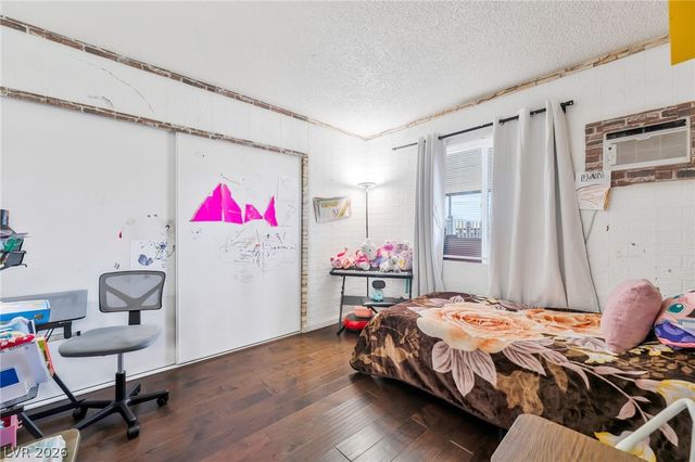 4982 Andover Drive, Las Vegas, NV 89122