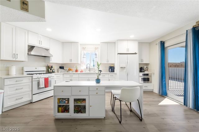 4982 Andover Drive, Las Vegas, NV 89122