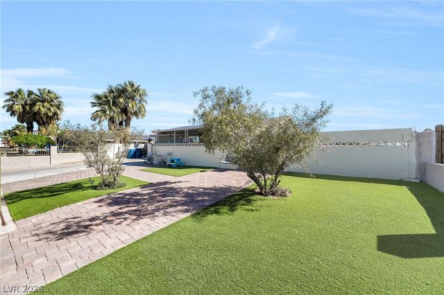 4982 Andover Drive, Las Vegas, NV 89122