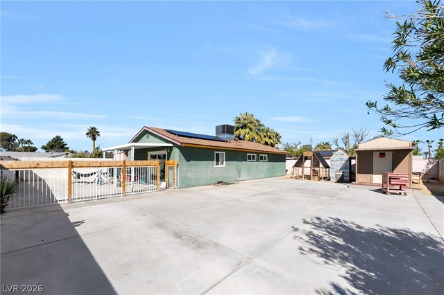 4982 Andover Drive, Las Vegas, NV 89122