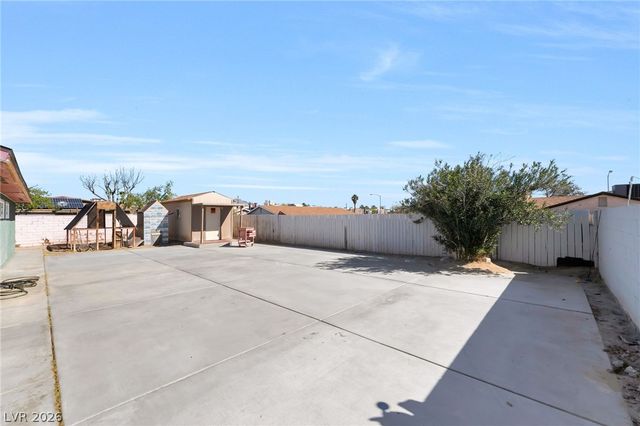 4982 Andover Drive, Las Vegas, NV 89122