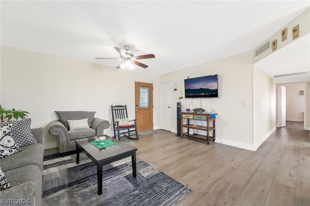 4982 Andover Drive, Las Vegas, NV 89122