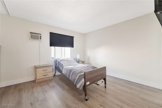 4982 Andover Drive, Las Vegas, NV 89122