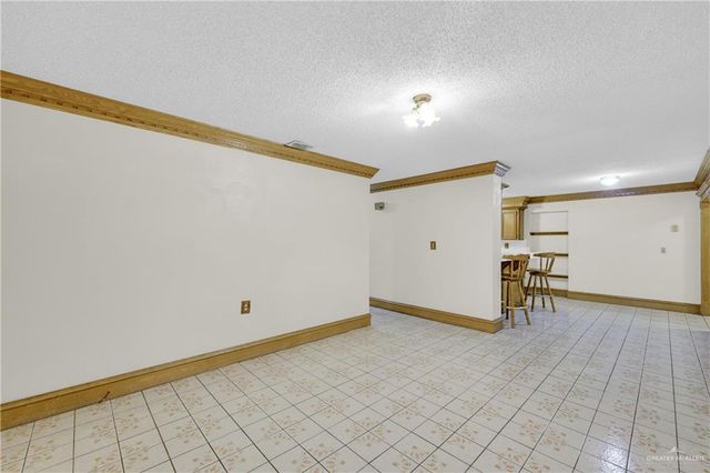 18 Bellas Lane, Rio Grande City, TX 78582