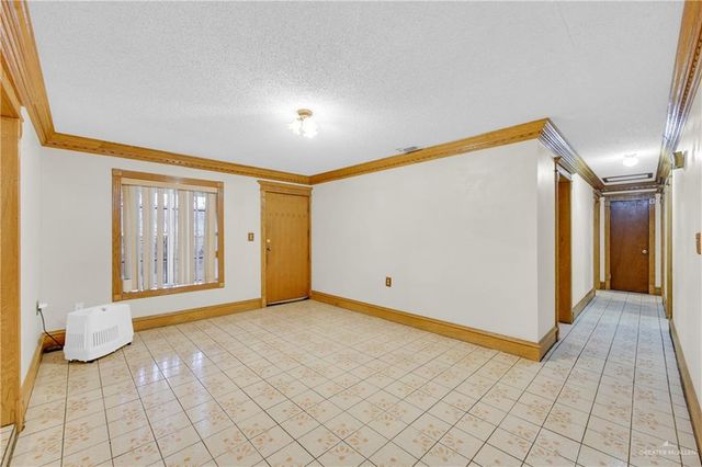 18 Bellas Lane, Rio Grande City, TX 78582