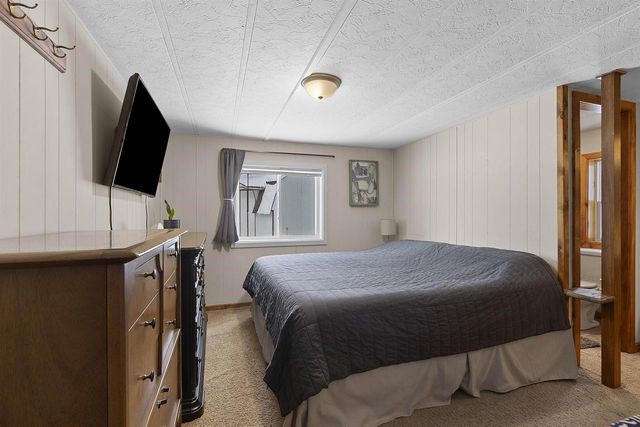 W6524 COUNTY ROAD R, Pembine, WI 54151