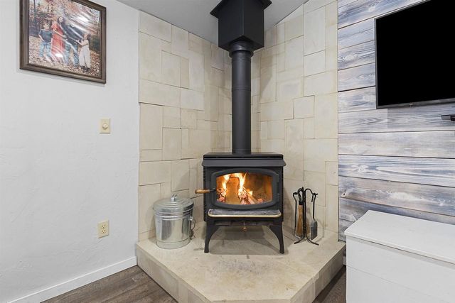 W6524 COUNTY ROAD R, Pembine, WI 54151