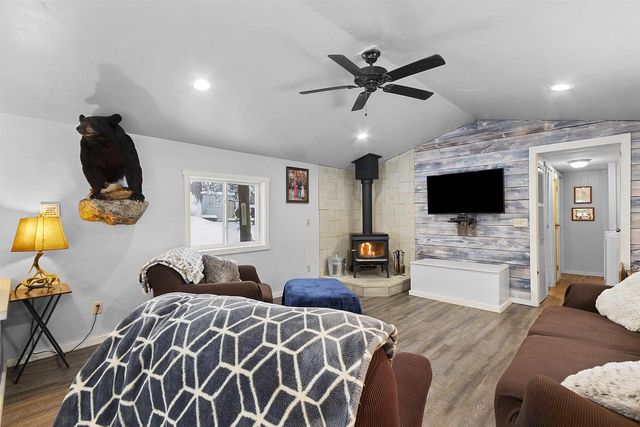 W6524 COUNTY ROAD R, Pembine, WI 54151