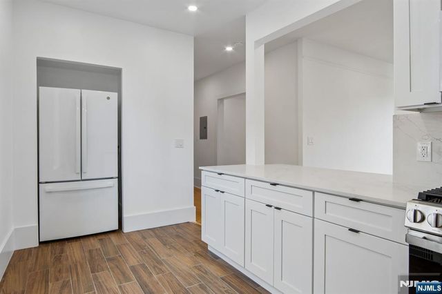 340 Fairmount Avenue 501, Jersey City, NJ 07306