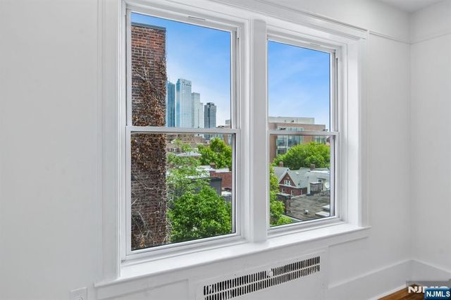 340 Fairmount Avenue 501, Jersey City, NJ 07306