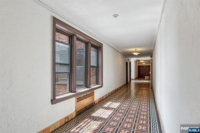 340 Fairmount Avenue 501, Jersey City, NJ 07306