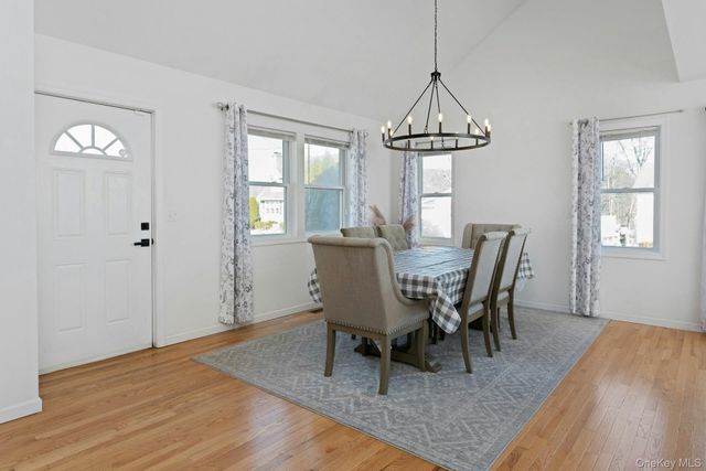 34 Ashburton Road, Carmel, NY 10512