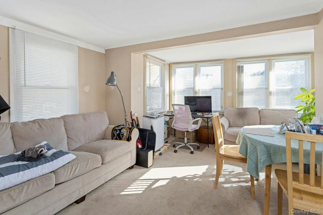 34 Ashburton Road, Carmel, NY 10512