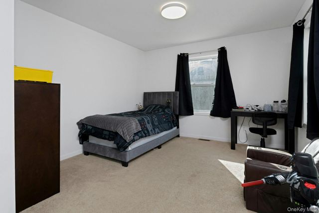 34 Ashburton Road, Carmel, NY 10512