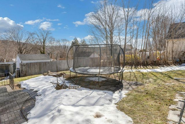 34 Ashburton Road, Carmel, NY 10512