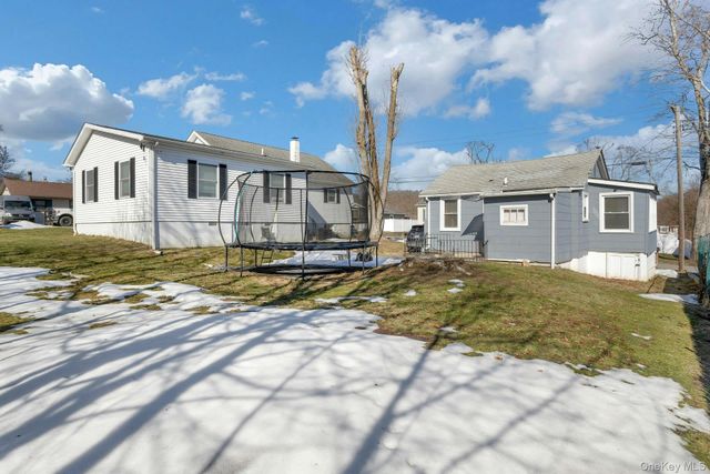 34 Ashburton Road, Carmel, NY 10512