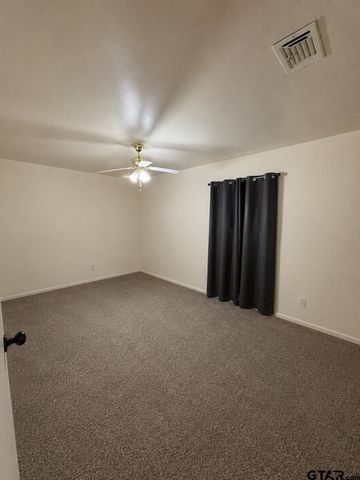 105 Tomie St, Quitman, TX 75783