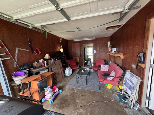 105 Tomie St, Quitman, TX 75783