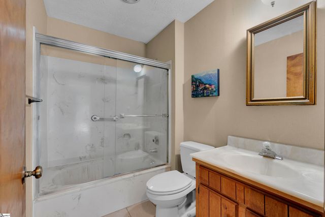 204 Fishbrook Way, Simpsonville, SC 29681
