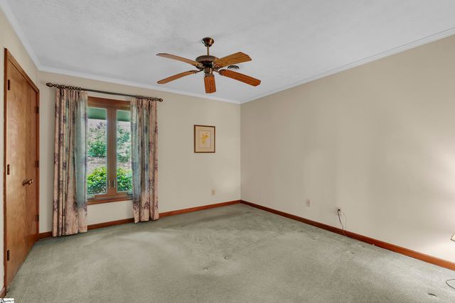 204 Fishbrook Way, Simpsonville, SC 29681
